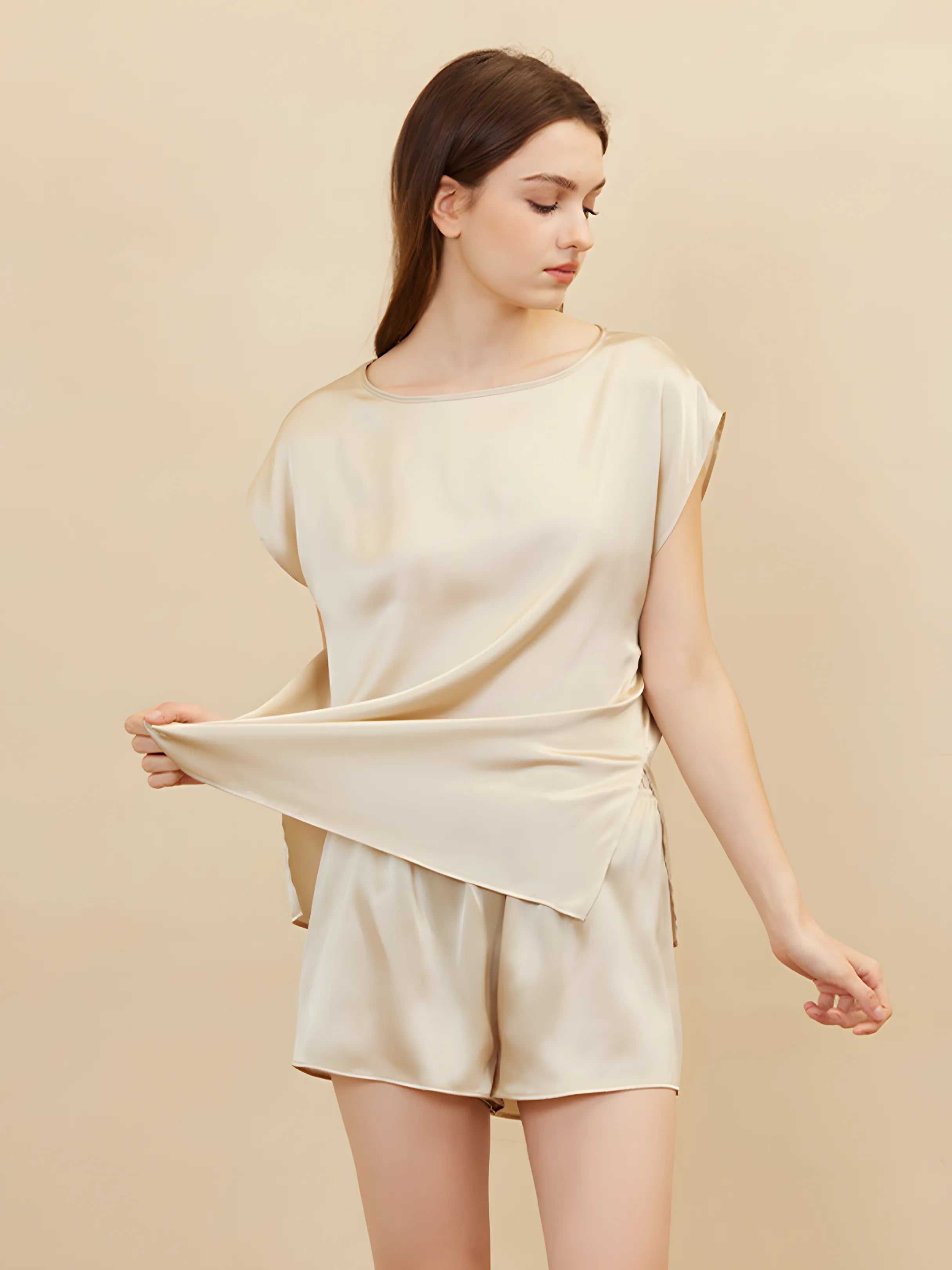 SIIK Pure Silk Solid Round Neck Shorts Pajama Set