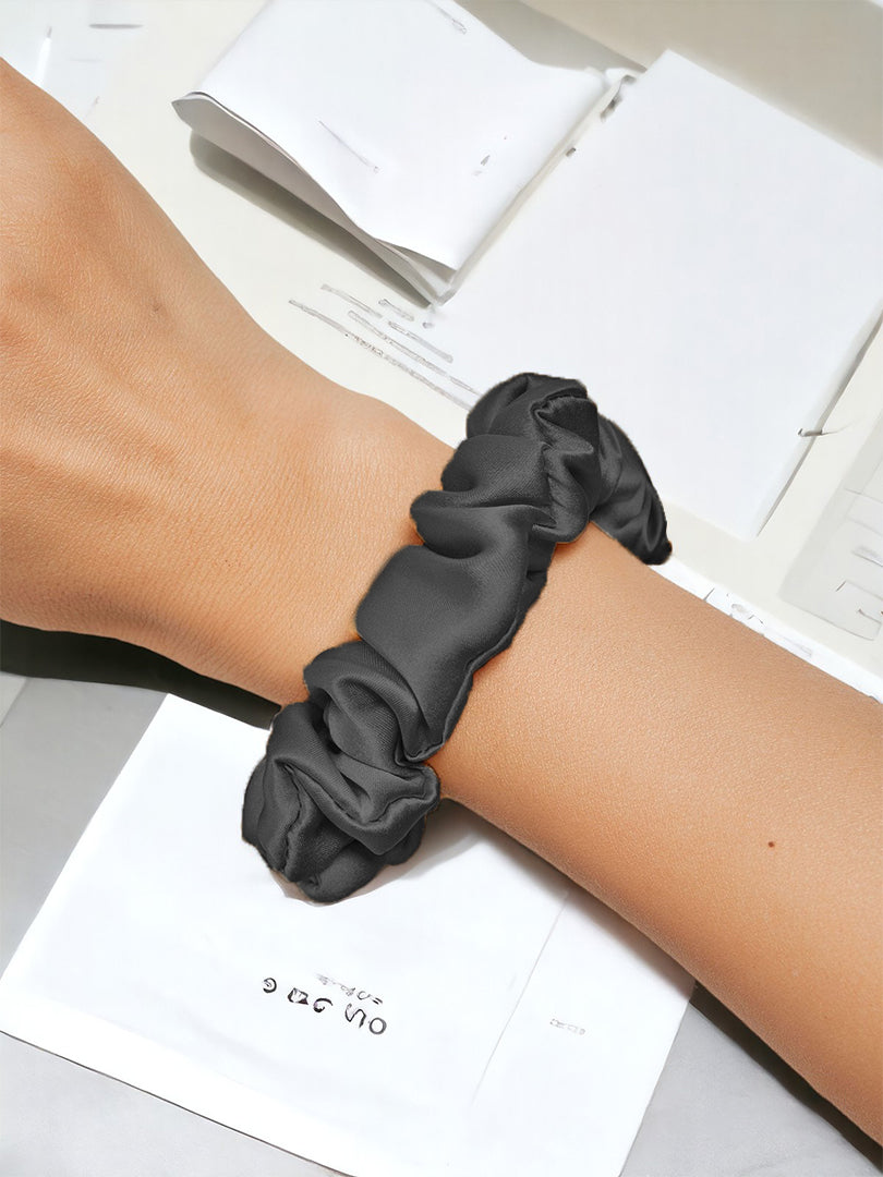 SIIK 3Pcs Pure Silk Midnight Scrunchies - Regular - 2cm - Dark Grey