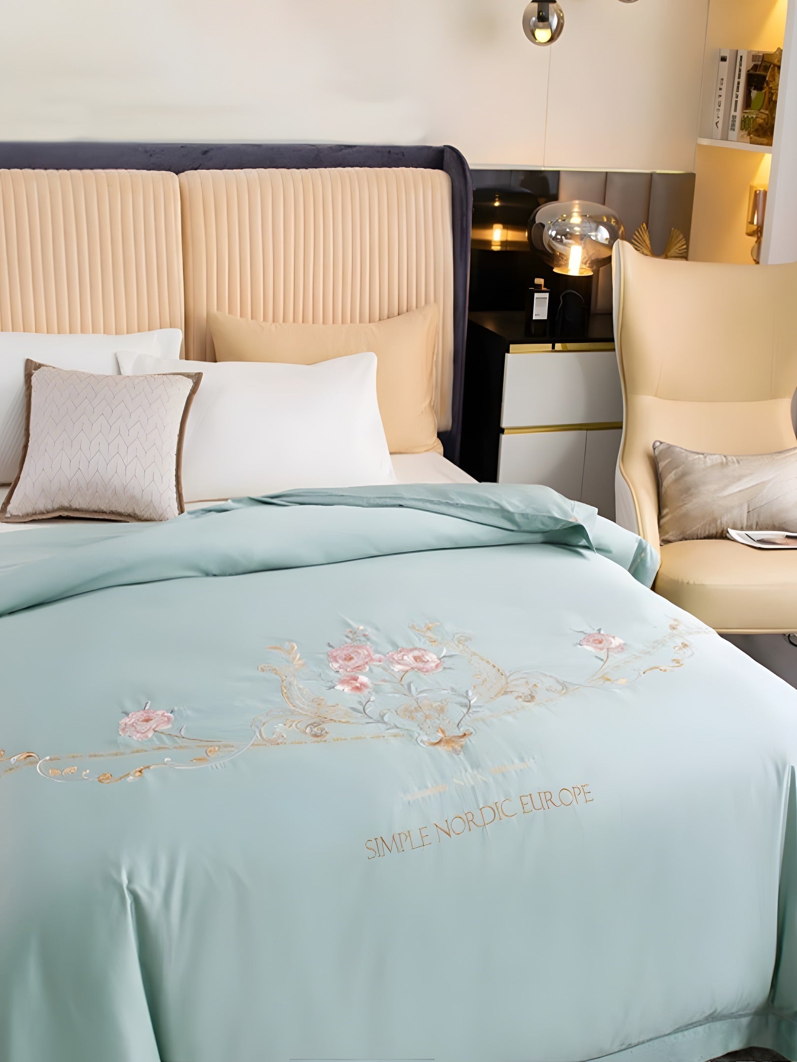 Summer Washable Silk Filled Comforter - Tiff Green
